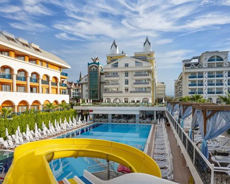 Dream World Resort & Spa-3