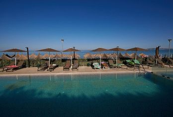 Hotel, Eter Hotel