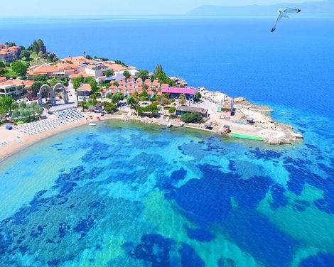 Maya Bistro Hotel Beach-4