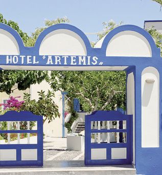 Artemis Hotel