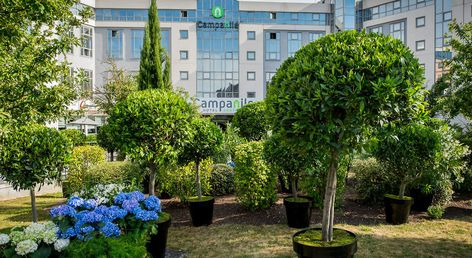 Campanile Roissy en France