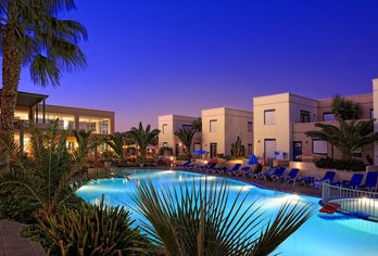 Meropi Hotel & Apartments