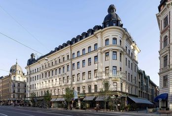 Hotel, Elite Hotel Adlon