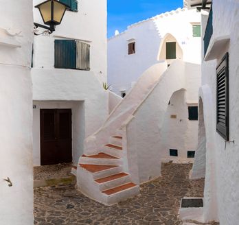 Blick auf die weißen Gassen.