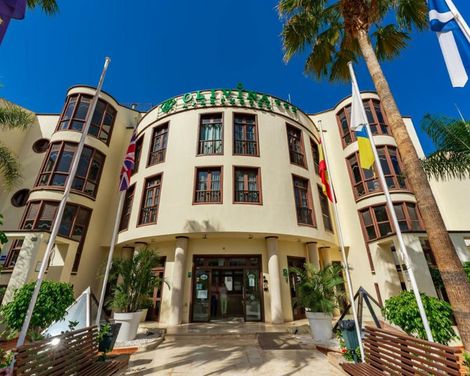 Klayman Olivina Aparthotel-3