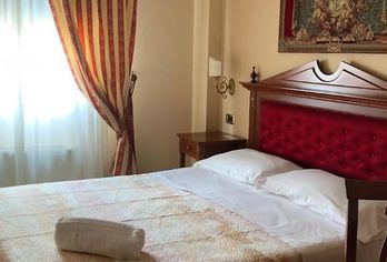 Hotel, D'Angelo Palace