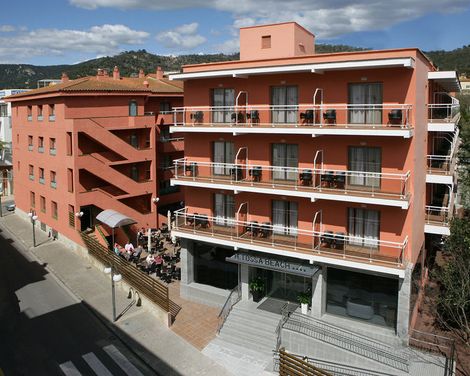 Tossa Beach Center-2