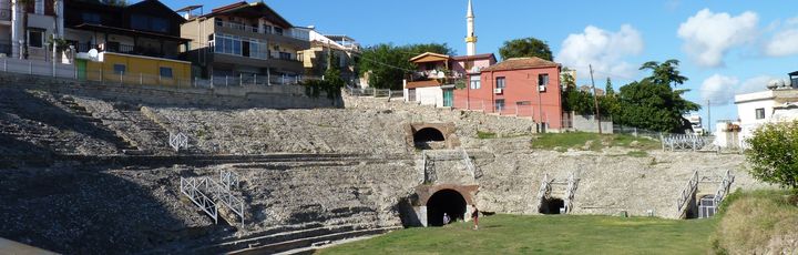 Reste des römischen Amphitheaters von Durres