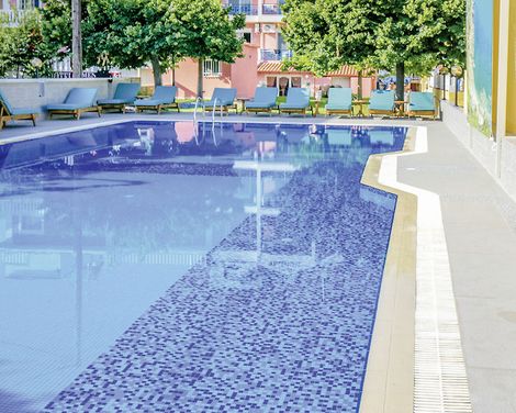 Hotels Thalassies & Thalassies Nouveau-1