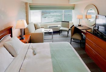 Hotel, Radisson Hotel & Suites Fallsview