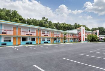 Hotel, Howard Johnson by Wyndham Ocala FL