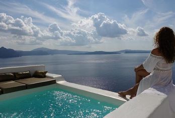 Hotel, Ducato di Oia