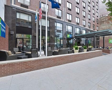 Holiday Inn Express Manhattan Midtown West-3
