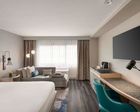 DoubleTree by Hilton San Francisco South Airport Blvd-4