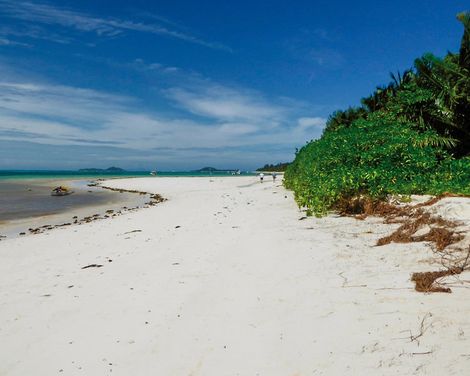 Bliss Hotel Praslin-1