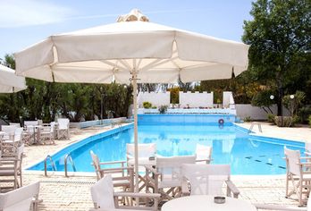 Hotel, The Grove Seaside Hotel