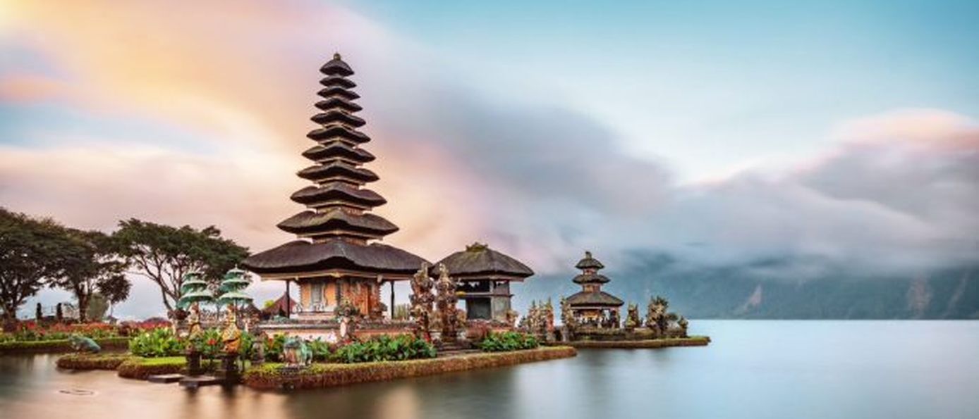 ulun danu beratan tempel, bali