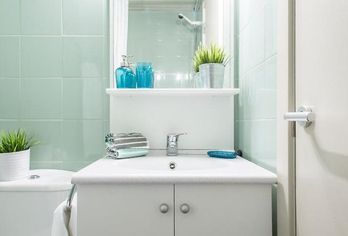 Hotel, Residencia  Blas de Otero