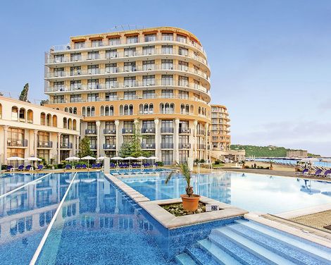 Azalia Hotel Balneo & SPA-4