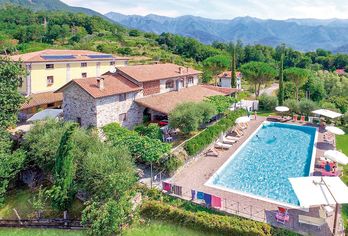 Hotel, Agriturismo Giunasco