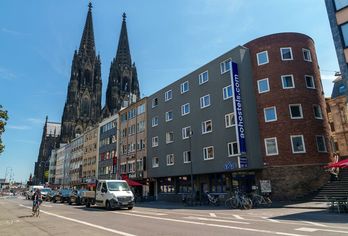 Hotel, a&o Köln Dom