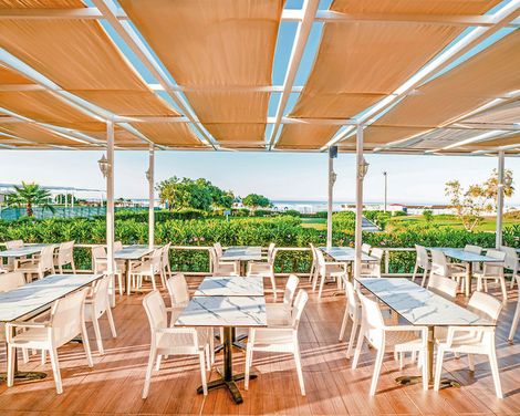 Glamour Resort & Spa-4