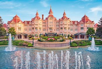 Disneyland Hotel