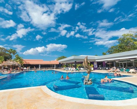 Hotel Riu Lupita-1
