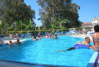 Hotel, Mariana Hotel