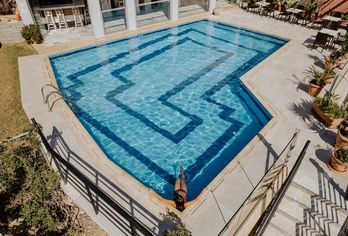 Hotel, Petra Hotel