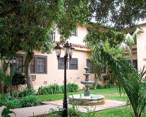 The Historic Santa Maria Inn-4