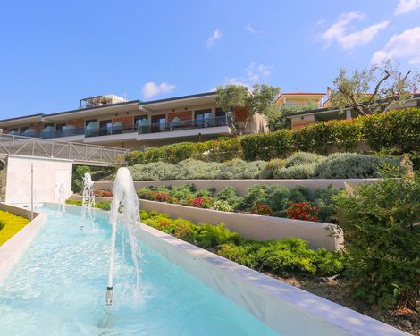 Anna Maria Paradise-1