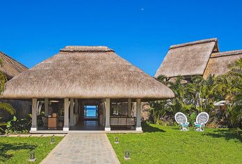 Hotel, C Mauritius