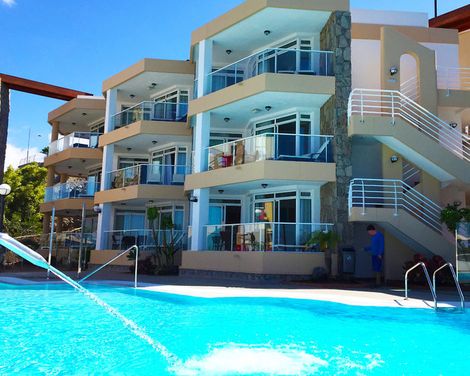 Holiday Club Vista Amadores-0
