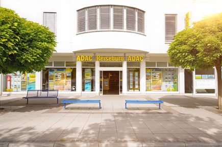 ADAC Reisebüro Aussenansicht