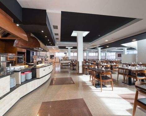 Sandos Benidorm Suites-4