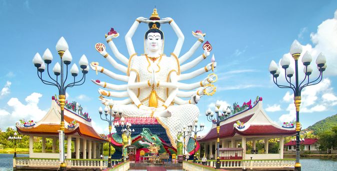 Bunte Statue in Thailand 