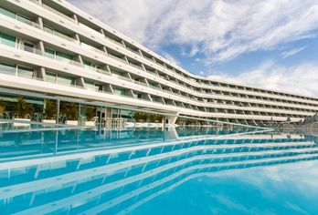 Hotel, Santa Monica Suites