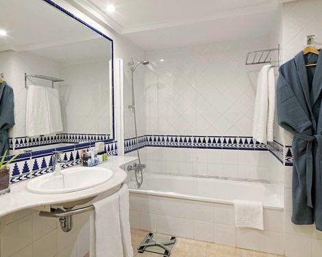 H10 Timanfaya Palace-0