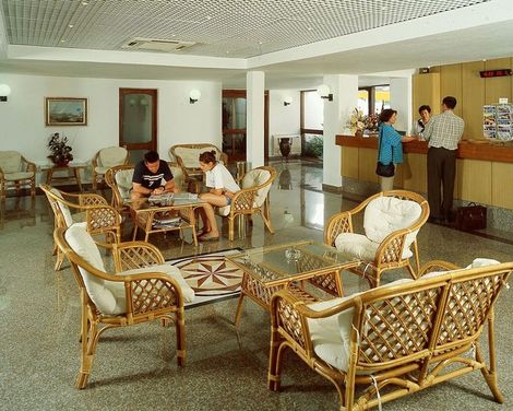 Hotel Apartamento do Golfe-4