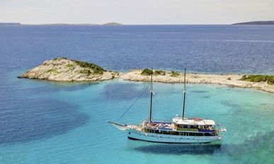 Inselhüpfen in Kroatien - Badekreuzfahrt ab/bis Rijeka