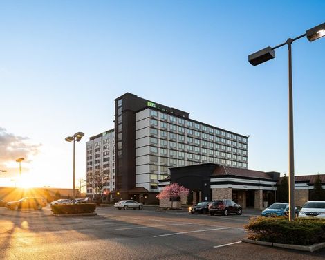 Holiday Inn Newark International Airport-0
