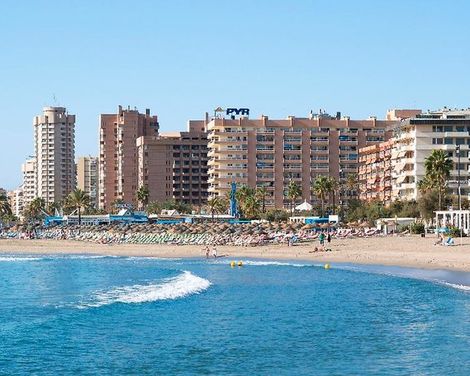 Hotel Apartamentos Pyr Fuengirola-0