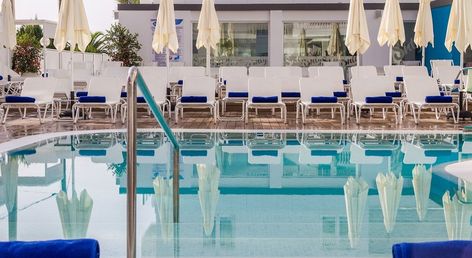 Hotel Triton Beach