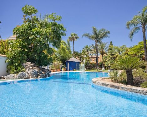 Soho Boutique Vistahermosa Apartamentos-0