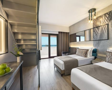Club Hotel Turan Prince World-0