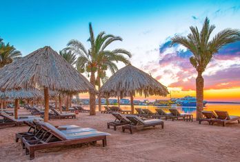 Hotel, Sindbad Club