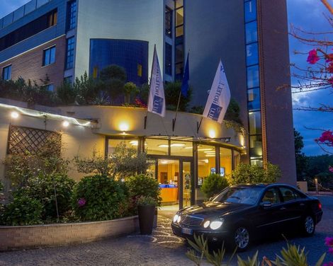 Best Western Blu Hotel Roma-1