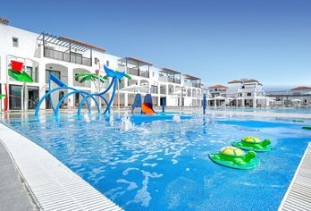 Broncemar Beach Suites Hotel