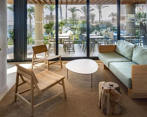 Caprici Beach Hotel & Spa-4